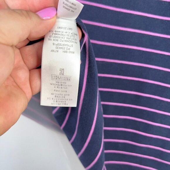Patagonia Top Shallow Seas Size Medium Navy Blue Purple Striped Long Sleeve - Picture 9 of 10